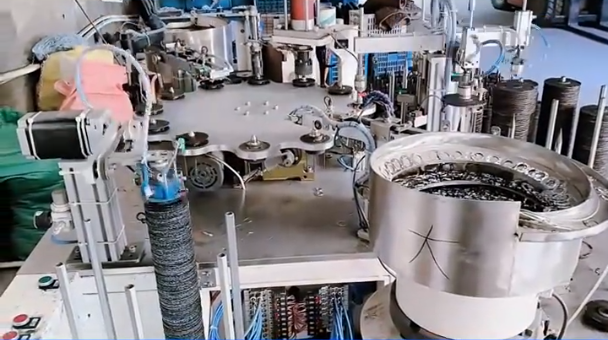 ȫԄ(dng)׭h(hun)C(j)O(sh)ҕlչʾ